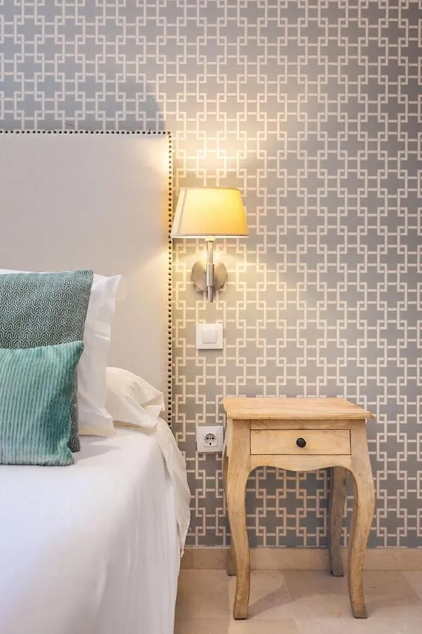Apartamento Living By Cathedral Seville 0*,  Spain