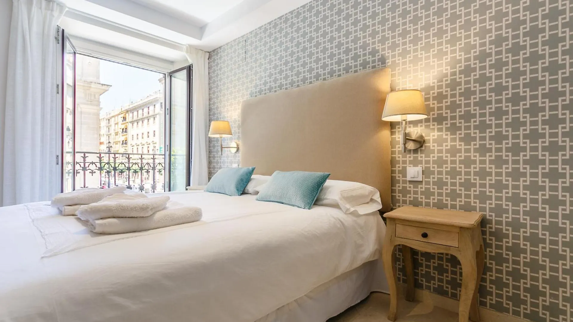 Apartamento Living By Cathedral Seville 0*,
